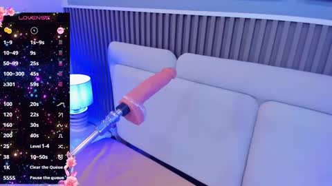 Yuyis  online show from 12-13-24, 07:04