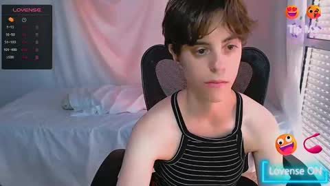 Yuyu online show from 02-13-25, 09:17