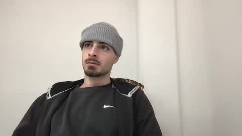 yvesbunnny online show from 02-05-26, 08:35