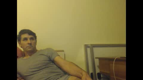 yvesstorm5 online show from 03-11-25, 09:26