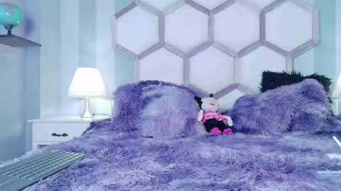 yvi online show from 01-19-26, 11:47