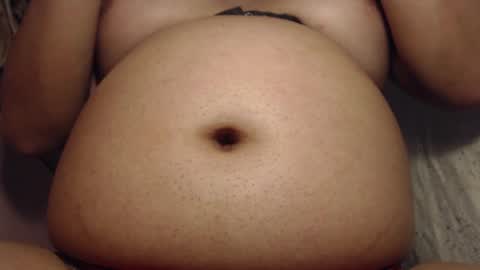 Snapshot of yvie__ chatting on 01-17-25, 06:04 Eve online show from 01-17-25, 06:04