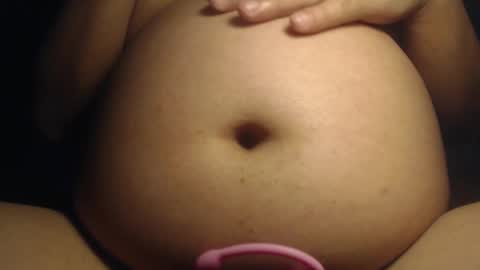 Snapshot of yvie__ chatting on 03-04-25, 03:00 Eve online show from 03-04-25, 03:00