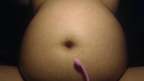 Snapshot of yvie__ chatting on 03-11-25, 01:12 Eve online show from 03-11-25, 01:12