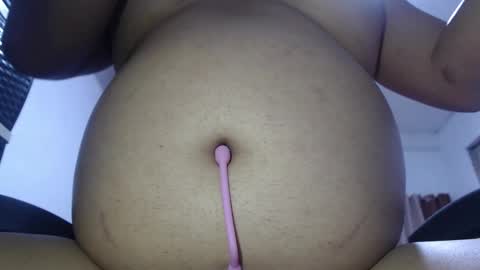 Snapshot of yvie__ chatting on 09-11-25, 05:07 Eve online show from 09-11-25, 05:07