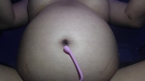 Snapshot of yvie__ chatting on 09-30-25, 06:18 Eve online show from 09-30-25, 06:18