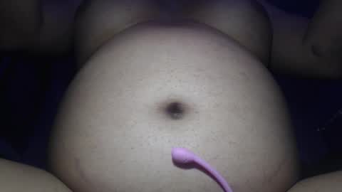 Snapshot of yvie__ chatting on 10-17-25, 05:37 Eve online show from 10-17-25, 05:37