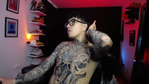 Snapshot of zac_muller1 chatting on 10-13-25, 04:51 zac_muller1 online show from 10-13-25, 04:51