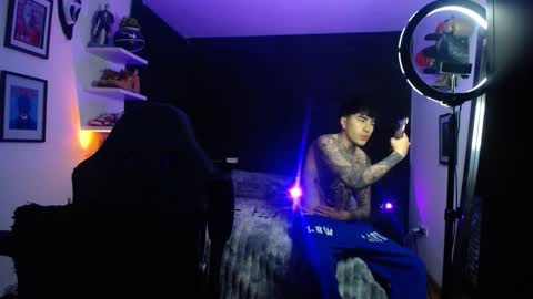 Snapshot of zac_muller1 chatting on 11-11-25, 05:40 zac_muller1 online show from 11-11-25, 05:40