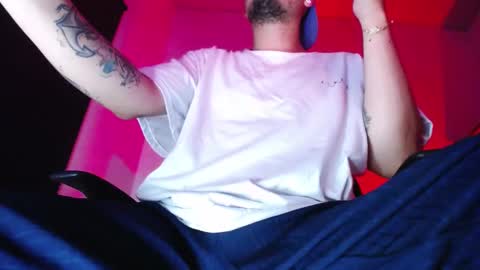 Zac Freelance model online show from 11-22-25, 01:37