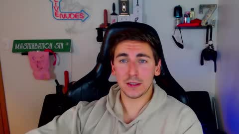 Snapshot of zach_rhyder chatting on 12-20-24, 03:25 Zach Rhyder online show from 12-20-24, 03:25