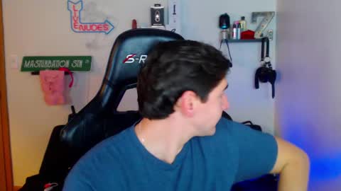 Snapshot of zach_rhyder chatting on 02-13-25, 01:50 Zach Rhyder online show from 02-13-25, 01:50
