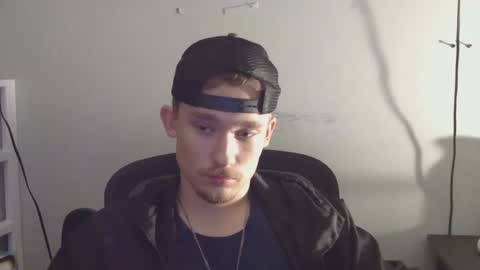 Snapshot of zachmcw25 chatting on 12-03-25, 01:35 zachmcw25 online show from 12-03-25, 01:35