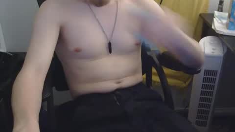 Snapshot of zachmcw25 chatting on 03-27-26, 03:45 zachmcw25 online show from 03-27-26, 03:45