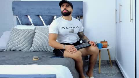 Richard online show from 10-30-25, 03:02