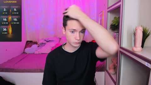 Snapshot of zack_hemsey chatting on 12-02-24, 10:07 Zack online show from 12-02-24, 10:07