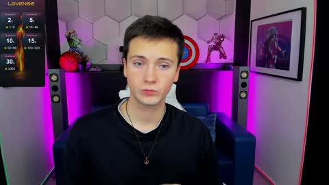 Snapshot of zack_hemsey chatting on 12-03-24, 10:28 Zack online show from 12-03-24, 10:28