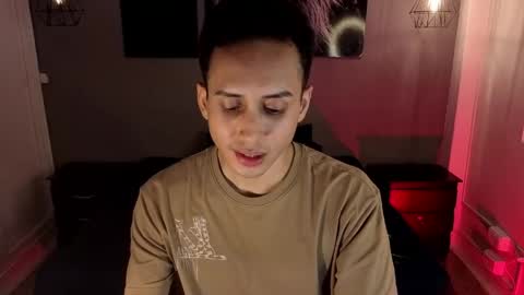 zack_isback online show from 04-18-26, 07:58