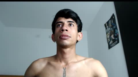 Snapshot of zack_kingg chatting on 03-24-26, 02:27 Zack King online show from 03-24-26, 02:27