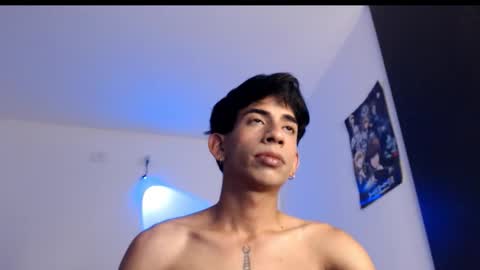 Snapshot of zack_kingg chatting on 03-25-26, 07:58 Zack King online show from 03-25-26, 07:58