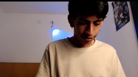 Snapshot of zack_kingg chatting on 03-25-26, 11:22 Zack King online show from 03-25-26, 11:22