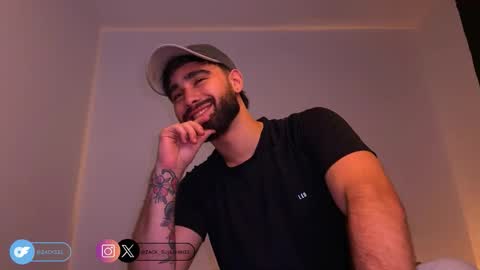 zack_sullivan22 online show from 10-09-25, 03:04