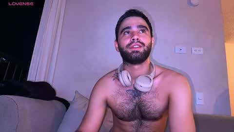 zack_sullivan22 online show from 05-15-26, 11:01