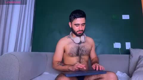 zack_sullivan22 online show from 06-26-26, 02:38