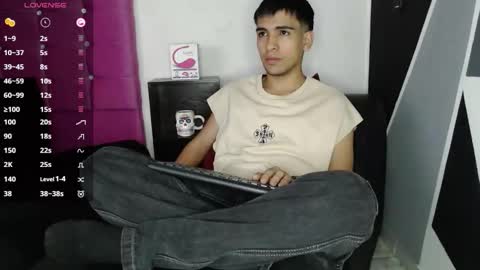 Xavi online show from 10-03-25, 01:19