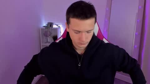 Zack online show from 10-13-25, 05:07