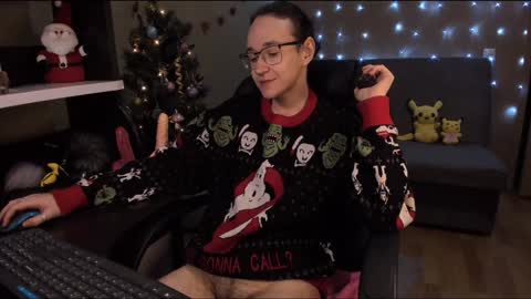 Snapshot of zackstivensen chatting on 12-30-24, 01:48 Zachary next stream on monday online show from 12-30-24, 01:48