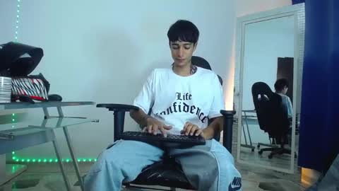 zack online show from 12-23-24, 11:28