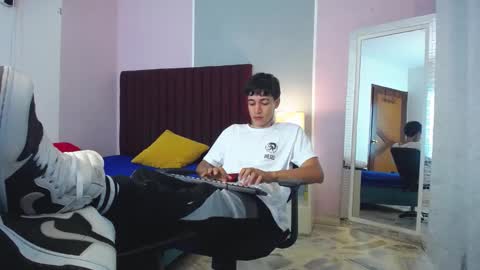 zack online show from 01-02-25, 03:40