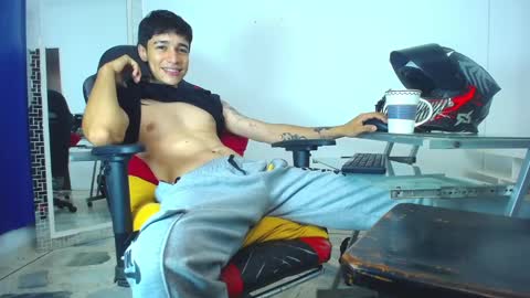 zack online show from 01-10-25, 08:37