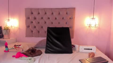 zafira online show from 12-31-24, 02:25