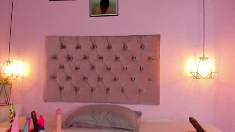 zafira online show from 01-04-25, 11:33