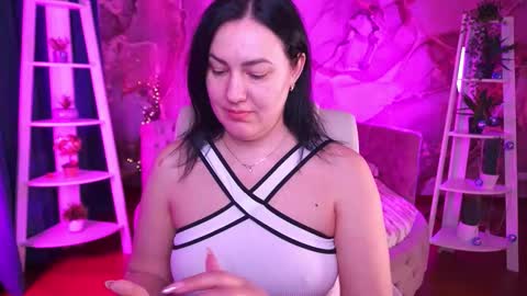 Snapshot of zafiramoonn chatting on 03-12-26, 06:03 Zafiramoonn online show from 03-12-26, 06:03