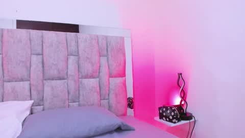 Snapshot of zafiranavarro chatting on 02-18-26, 07:54 zafira online show from 02-18-26, 07:54