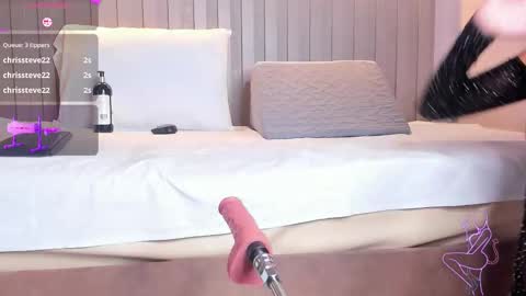 Zafiro online show from 02-03-26, 06:40