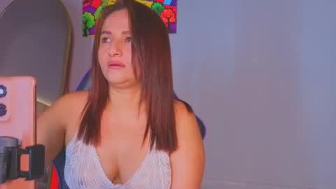 Zafiro Brown online show from 12-05-25, 10:13