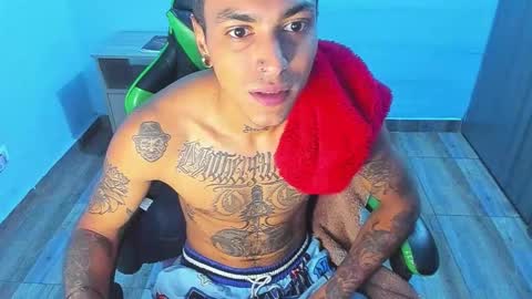 Snapshot of zafirocum chatting on 01-09-26, 10:07 BiG Zafiro online show from 01-09-26, 10:07