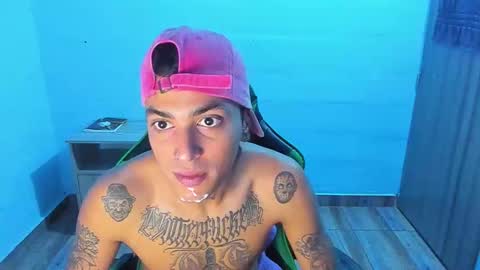 Snapshot of zafirocum chatting on 01-12-26, 11:59 BiG Zafiro online show from 01-12-26, 11:59