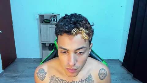 BiG Zafiro online show from 03-29-26, 11:32