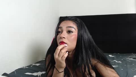 Zahara 18  online show from 10-16-25, 07:42