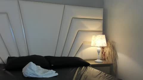 Snapshot of zahir_ashar chatting on 10-24-25, 11:06 zahir_ashar online show from 10-24-25, 11:06