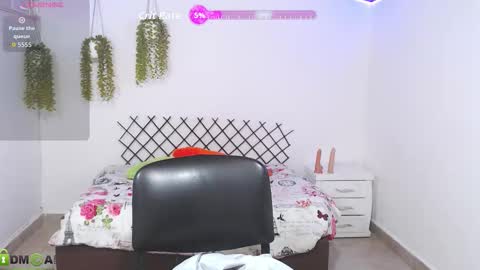 Laura online show from 09-09-25, 07:35