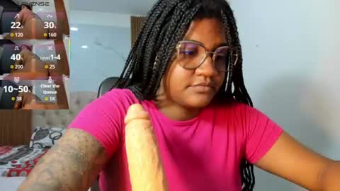 zahra_rose online show from 06-22-26, 09:12