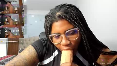 zahra_rose online show from 06-25-26, 08:57