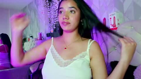 Snapshot of zaira_bonny chatting on 06-04-26, 11:22 Zaira Bonny online show from 06-04-26, 11:22