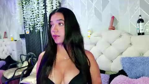 Snapshot of zaira_bonny chatting on 07-10-26, 03:36 Zaira Bonny online show from 07-10-26, 03:36